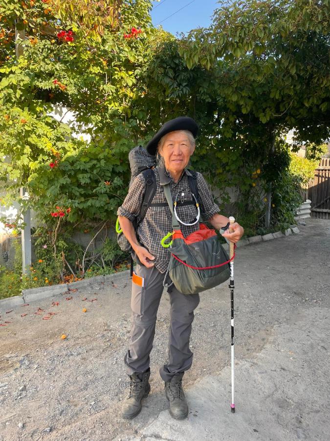 Gulnara Guest House バルイクチ エクステリア 写真